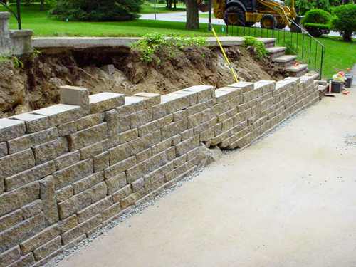 Retaining Wall Builders